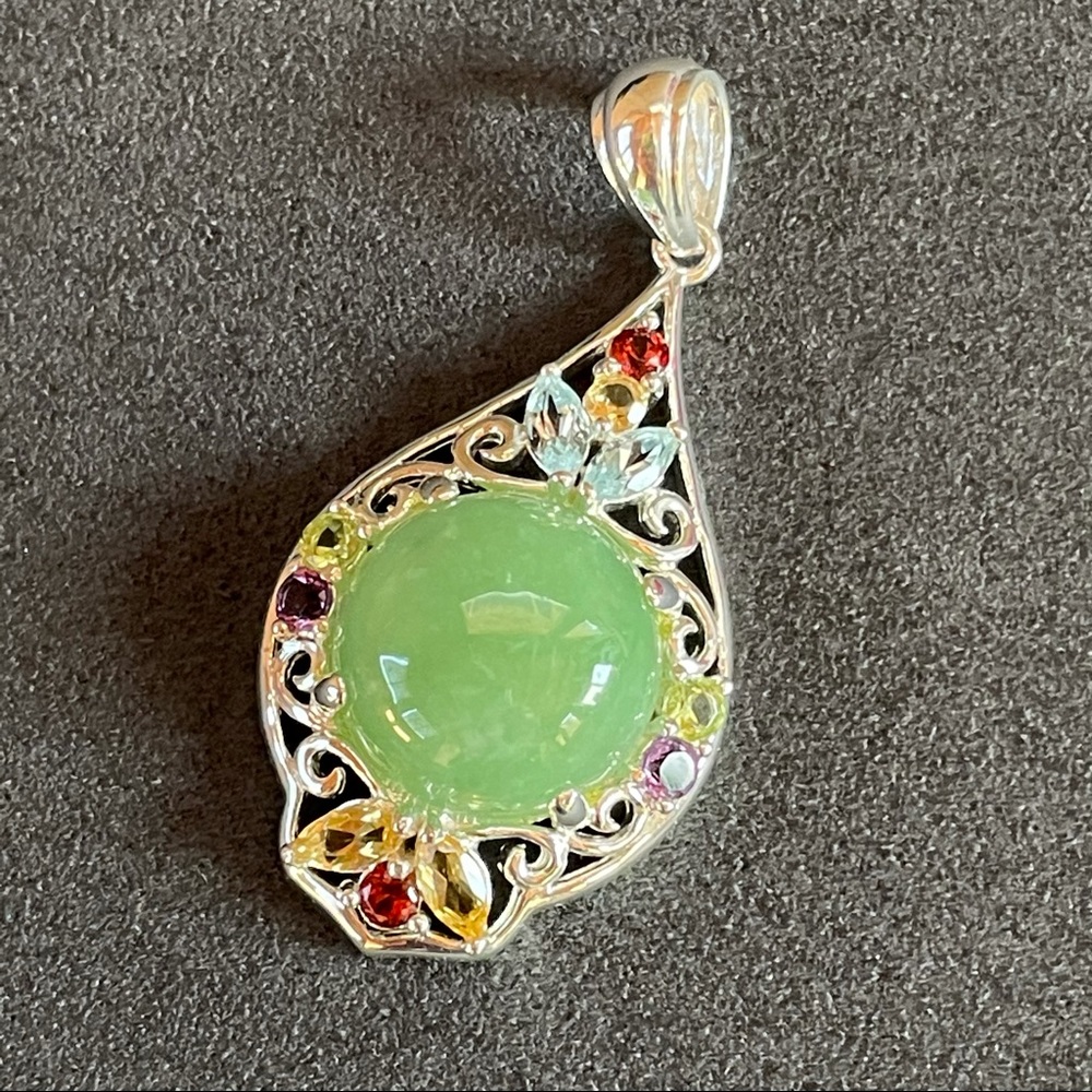 Jade/semi precious 925 pendant